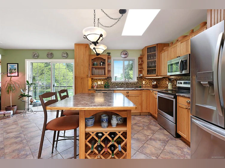 5427 Wildwood Road, Courtenay, BC, V9J 1P5 - 13