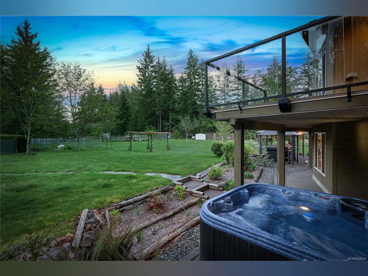 5427 Wildwood Road, Courtenay, BC, V9J 1P5 - 41