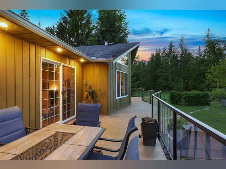 5427 Wildwood Road, Courtenay, BC, V9J 1P5 - 17
