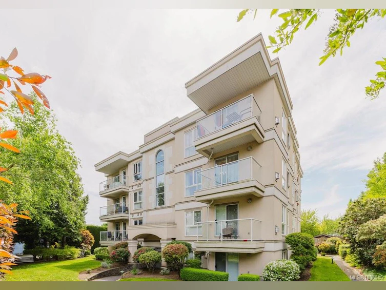 301-331 E Burnside Road, Saanich, BC, V9A 1A6 - 22