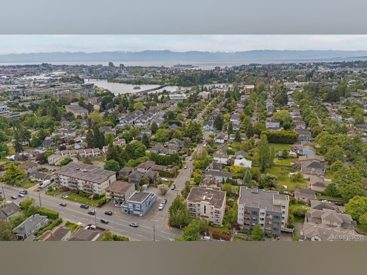 301-331 E Burnside Road, Saanich, BC, V9A 1A6 - 30