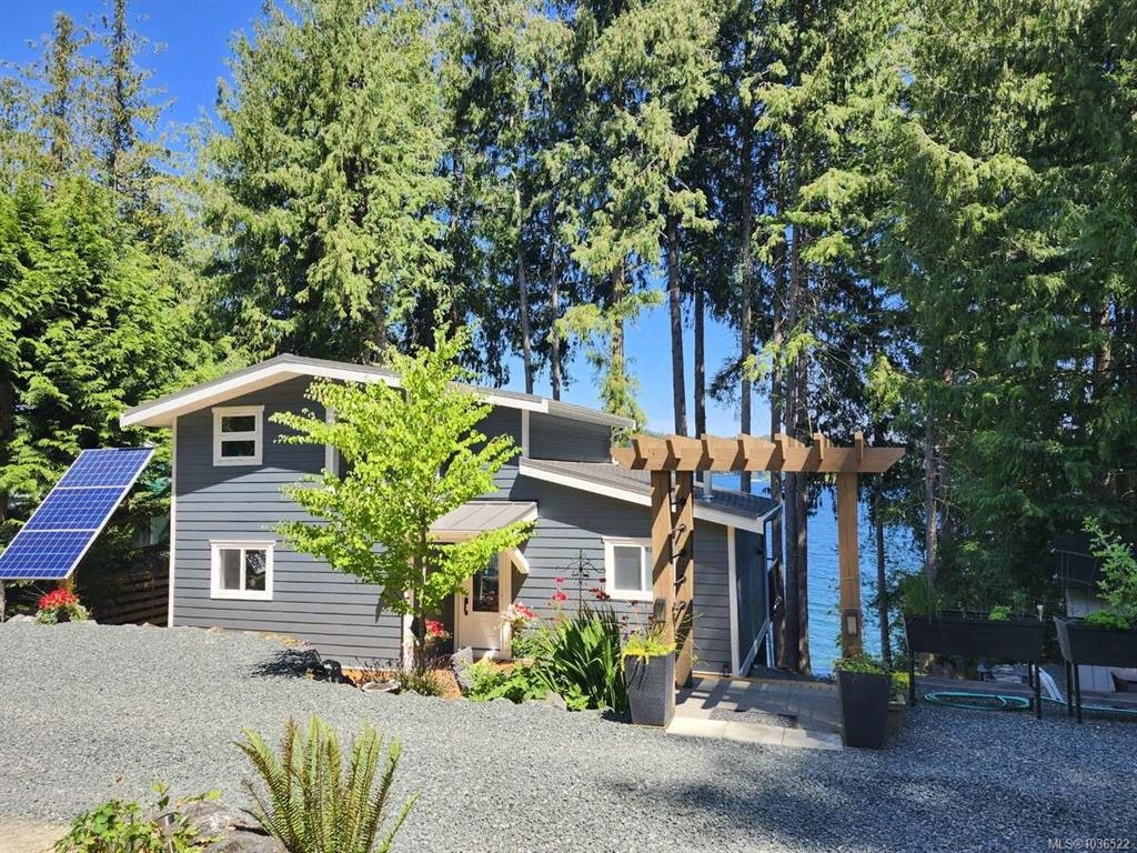 2274 South Lake Road, Qualicum Beach, BC, V9K 2L7