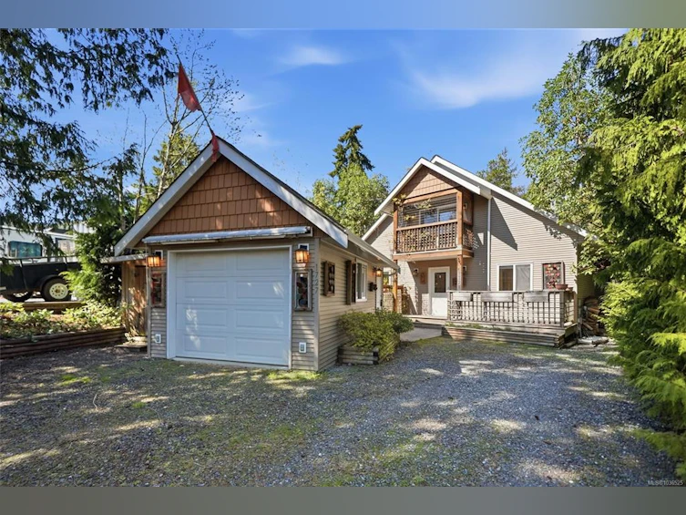 1727 Miama Court, Qualicum Beach, BC, V9K 2S3