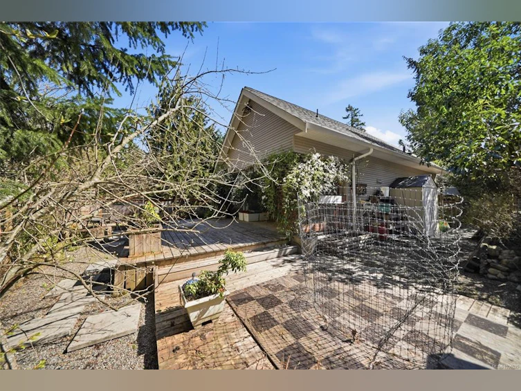 1727 Miama Court, Qualicum Beach, BC, V9K 2S3 - 27
