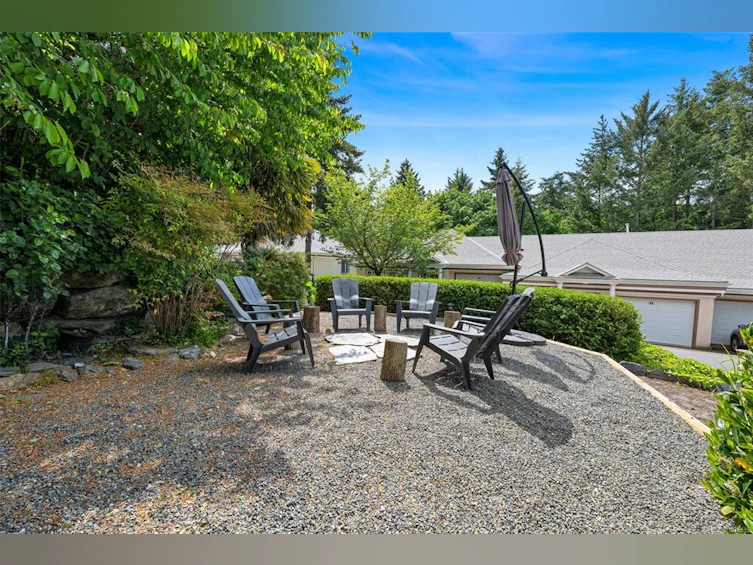77-14 Erskine Lane, View Royal, BC, V8Z 7J7 - 41