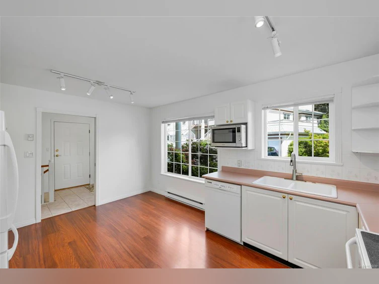 77-14 Erskine Lane, View Royal, BC, V8Z 7J7 - 6