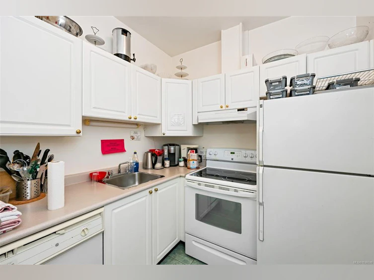 77-14 Erskine Lane, View Royal, BC, V8Z 7J7 - 45
