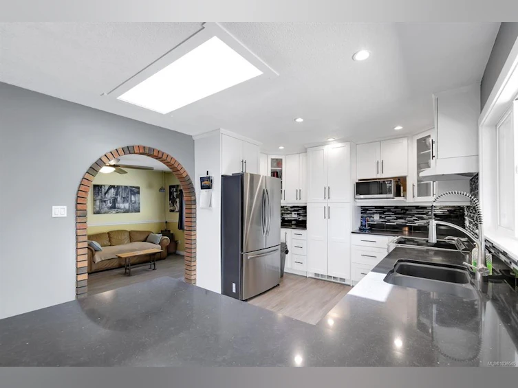 261 Frankies Place, Nanaimo, BC, V9R 6V4 - 14