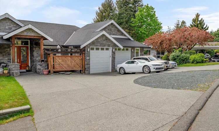 1460 Sherwood Drive