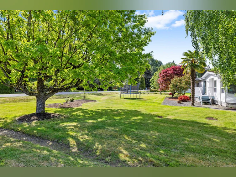 661 N Barclay Crescent, French Creek, BC, V9P 1X8 - 26