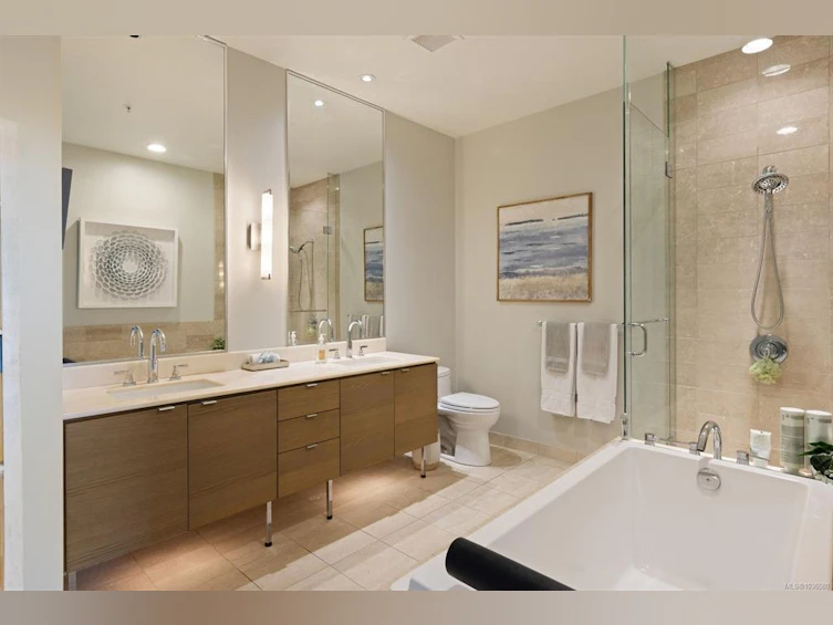 708-9809 Seaport Place, Sidney, BC, V8L 0A5 - 17