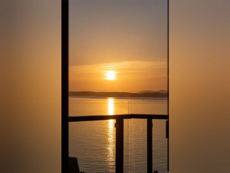 708-9809 Seaport Place, Sidney, BC, V8L 0A5 - 28