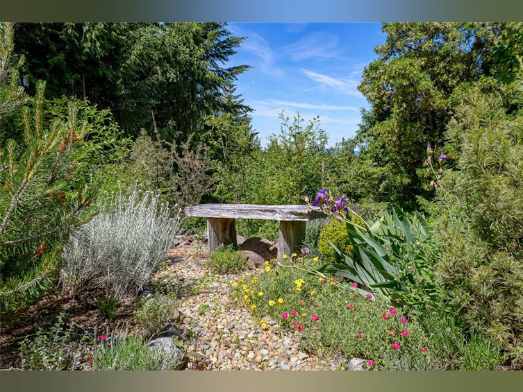 1860 Ashling Road, Qualicum Beach, BC, V9K 2V1 - 73