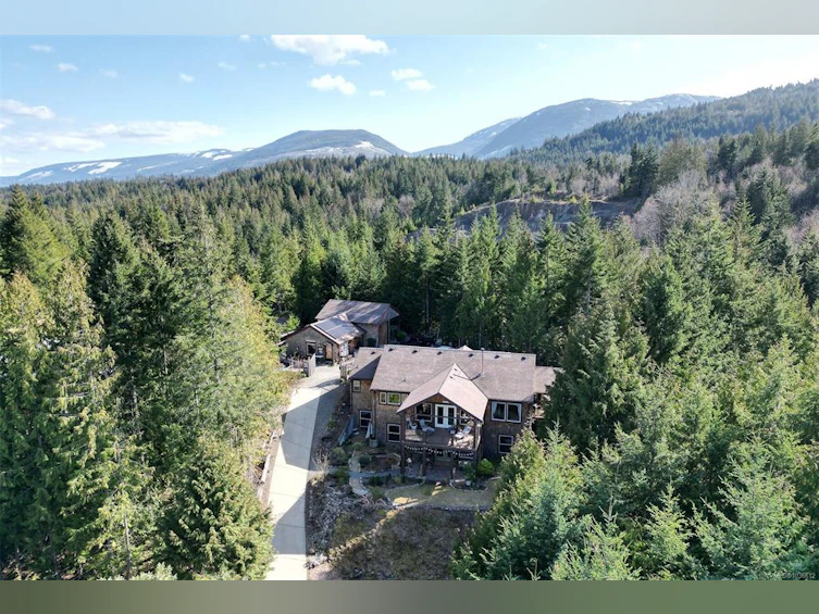 1860 Ashling Road, Qualicum Beach, BC, V9K 2V1 - 81
