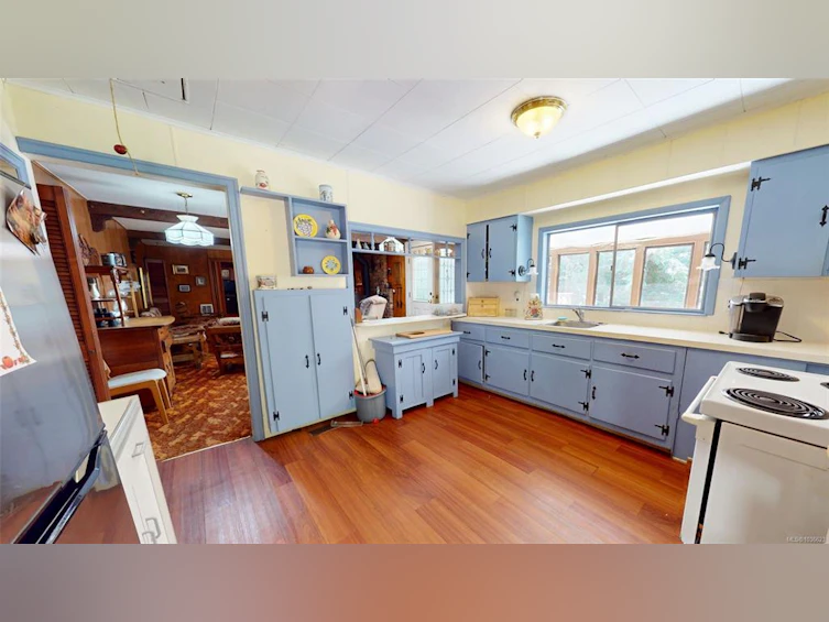 3070 Fairbairn Road, Gabriola Island, BC, V0R 1X7 - 10