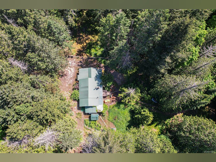 3070 Fairbairn Road, Gabriola Island, BC, V0R 1X7 - 5