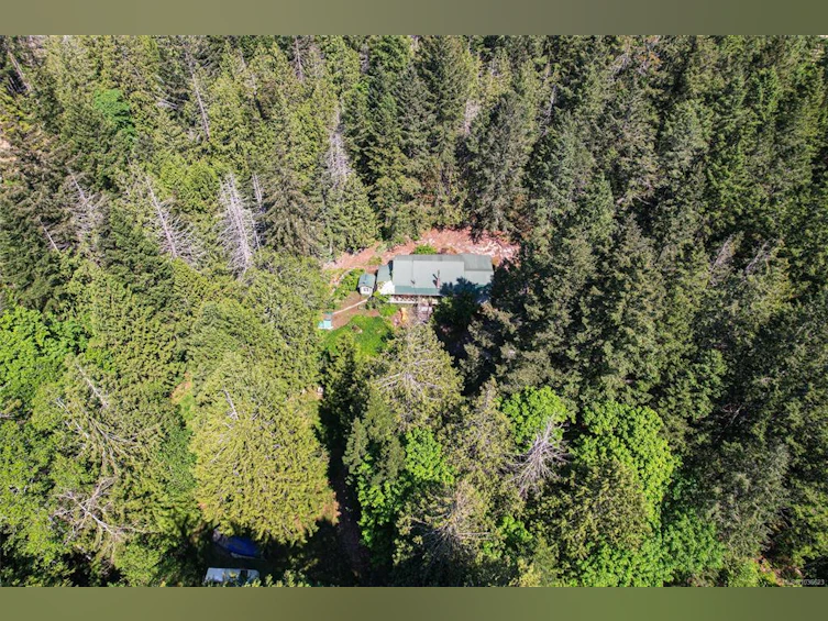 3070 Fairbairn Road, Gabriola Island, BC, V0R 1X7 - 4