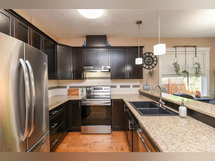 42-2112 Cumberland Road, Courtenay, BC, V9N 2E9 - 9