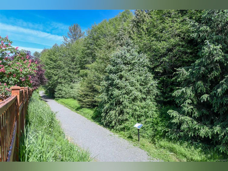 42-2112 Cumberland Road, Courtenay, BC, V9N 2E9 - 34