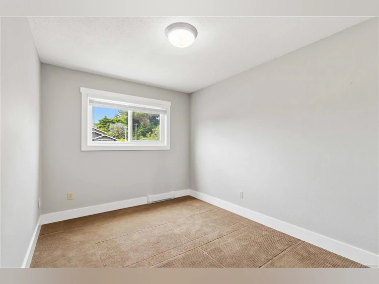 7725 Azurene Place, Central Saanich, BC, V8M 1T1 - 32