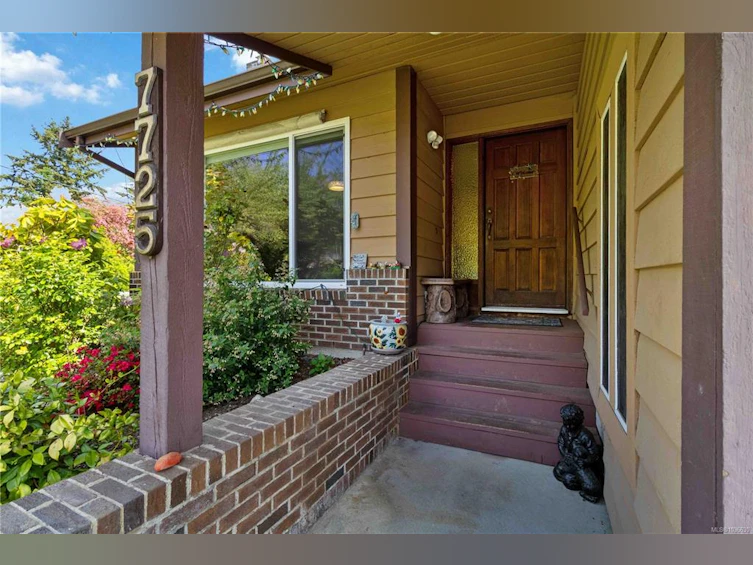 7725 Azurene Place, Central Saanich, BC, V8M 1T1 - 4