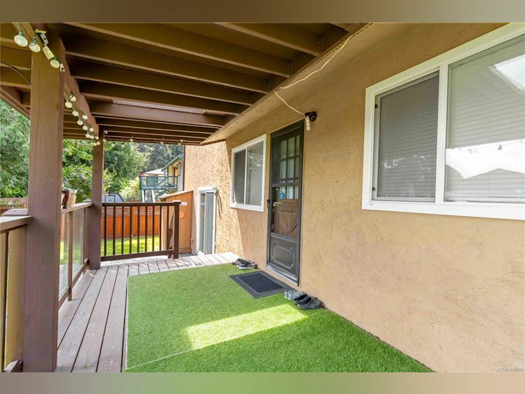 7725 Azurene Place, Central Saanich, BC, V8M 1T1 - 44