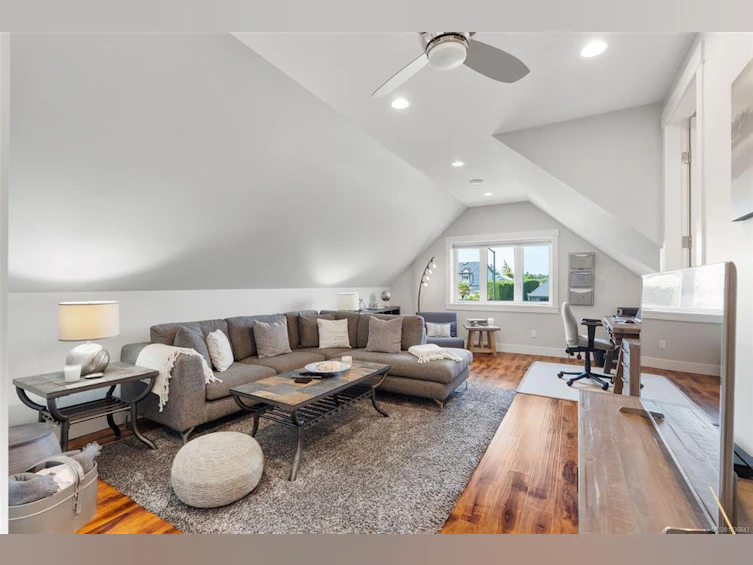 694 Lowry's Road, French Creek, BC, V9P 0C5 - 20