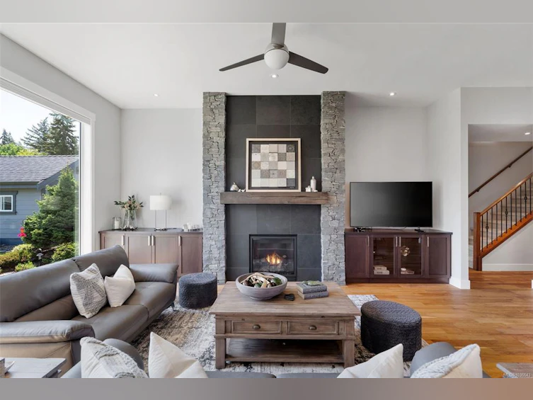 694 Lowry's Road, French Creek, BC, V9P 0C5 - 36