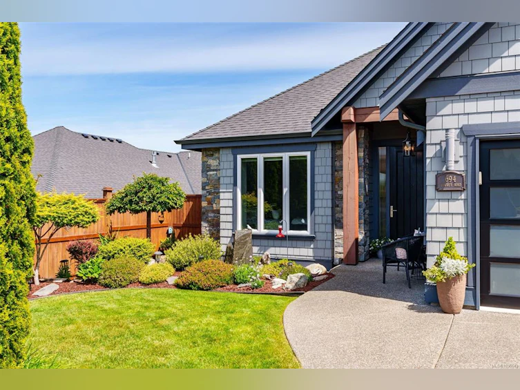 694 Lowry's Road, French Creek, BC, V9P 0C5 - 4