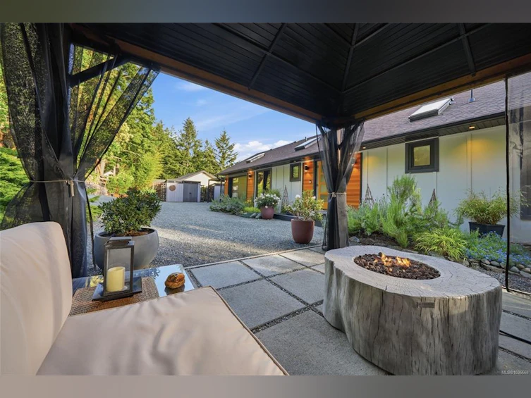 2399 Chain Way, Nanoose, BC, V9P 9G2 - 55