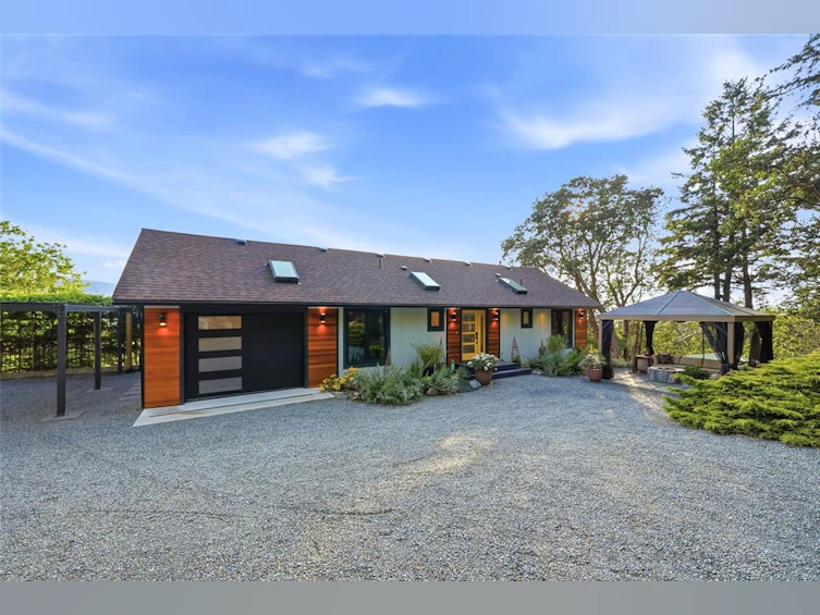 2399 Chain Way, Nanoose, BC, V9P 9G2 - 52