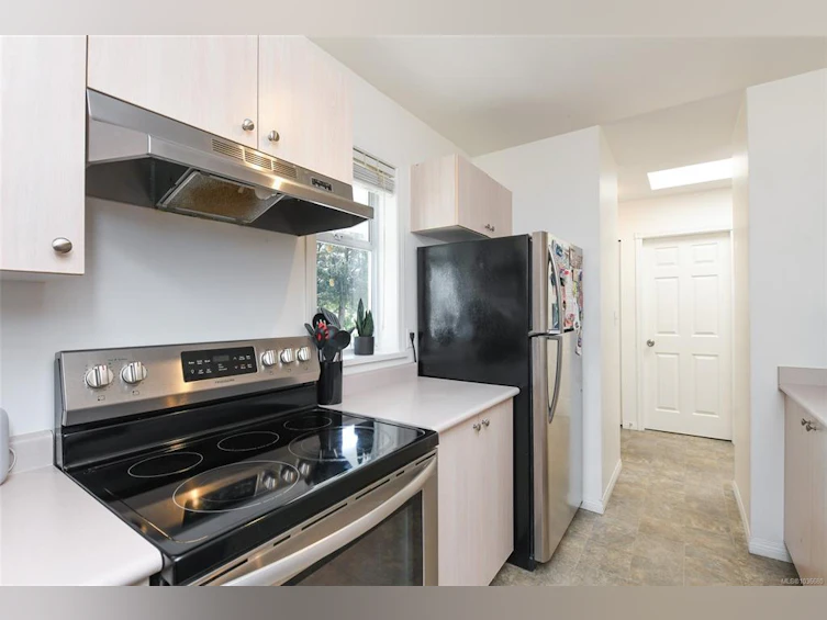 204-220 Back Road, Courtenay, BC, V9N 3W6 - 9