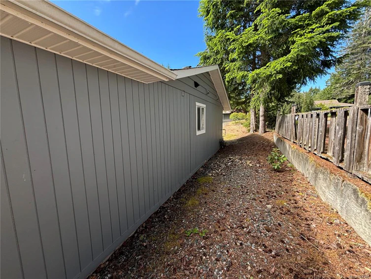 600 Sumac Drive, Qualicum Beach, BC, V9K 1A8 - 56