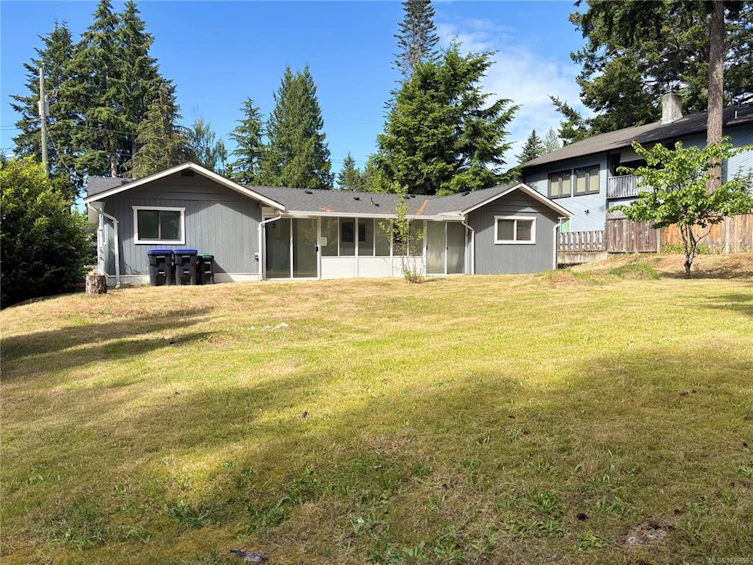 600 Sumac Drive, Qualicum Beach, BC, V9K 1A8 - 54