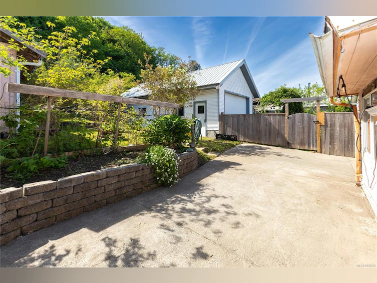 566 Thulin Street, Campbell River, BC, V9W 2L1 - 33