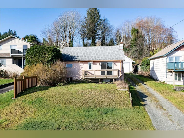 566 Thulin Street, Campbell River, BC, V9W 2L1 - 45
