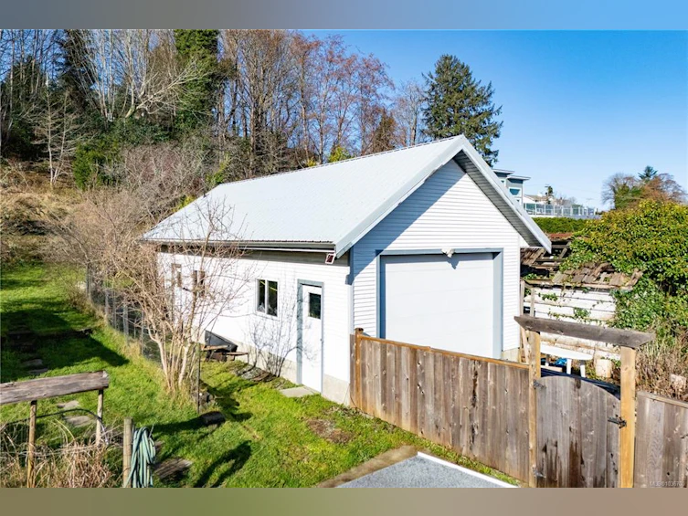 566 Thulin Street, Campbell River, BC, V9W 2L1 - 36