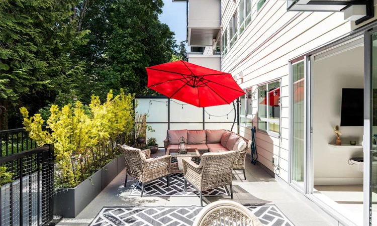 201-1450 Glentana Road