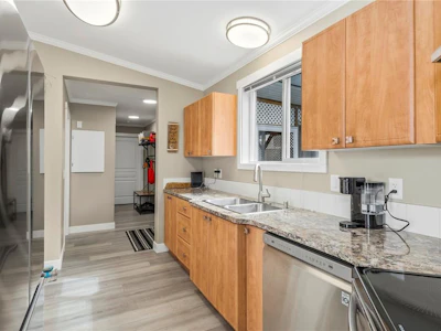 169-1160 Shellbourne Boulevard - 4