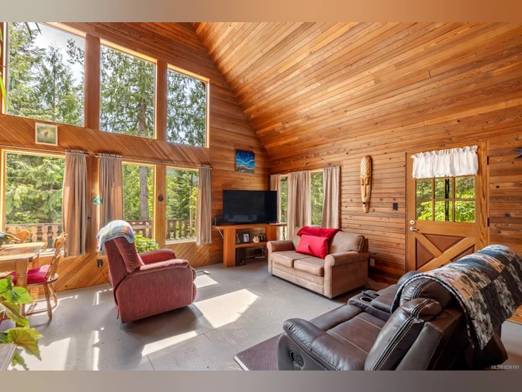 5950 Heger Crescent, Lake Cowichan, BC, V0R 2G0 - 10