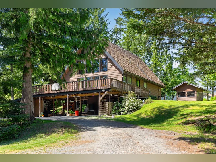 5950 Heger Crescent, Lake Cowichan, BC, V0R 2G0