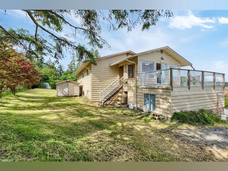 1421 Seaspray Boulevard, Nanaimo, BC, V9X 1P5 - 3