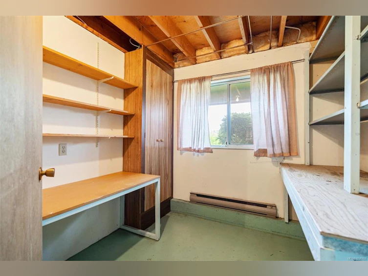 1421 Seaspray Boulevard, Nanaimo, BC, V9X 1P5 - 43