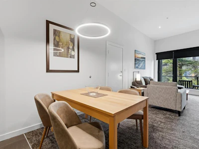 103-596 Marine Drive - 3