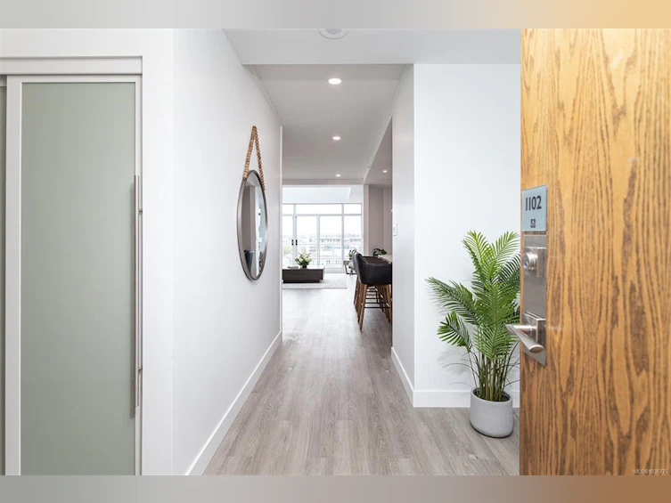 1102-1010 View Street, Victoria, BC, V8V 4Y3 - 5