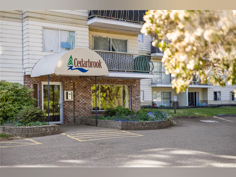 103-322 Birch Street, Campbell River, BC, V9W 2S6