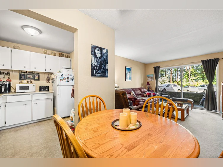 103-322 Birch Street, Campbell River, BC, V9W 2S6 - 6