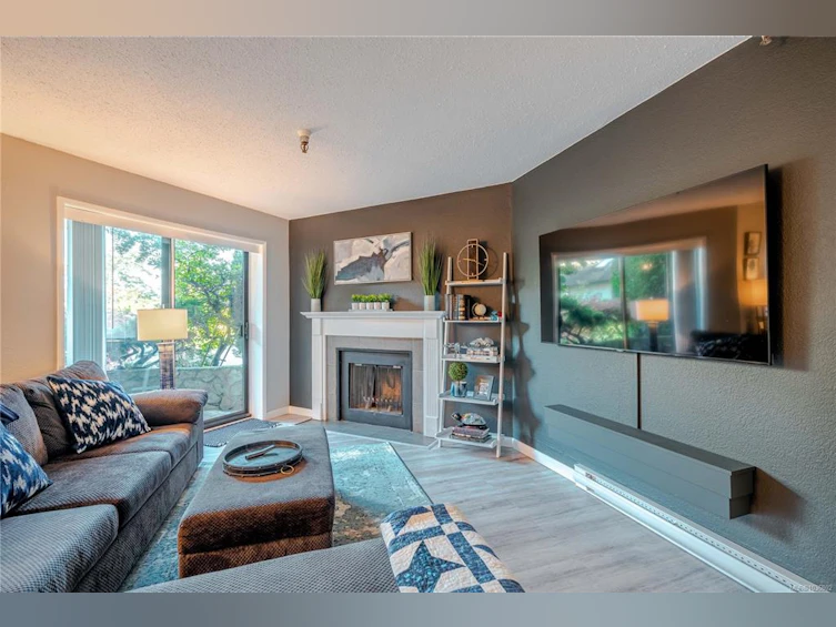 101-69 W Gorge Road, Saanich, BC, V9A 1L9 - 7