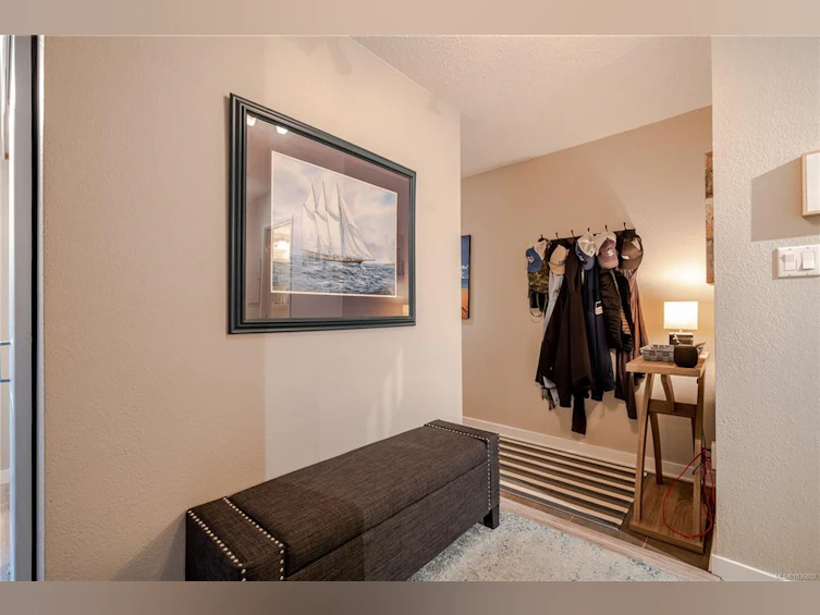 101-69 W Gorge Road, Saanich, BC, V9A 1L9 - 25