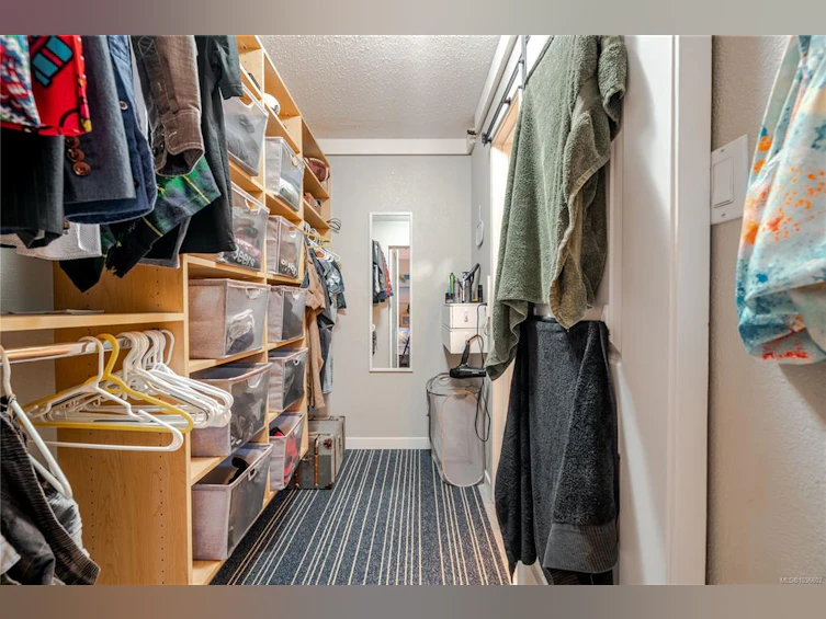 101-69 W Gorge Road, Saanich, BC, V9A 1L9 - 20